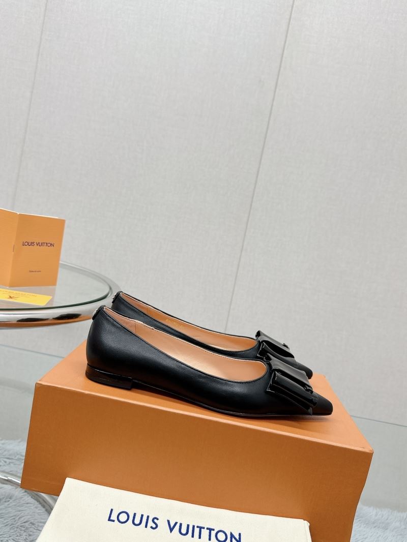 Louis Vuitton Flat Shoes